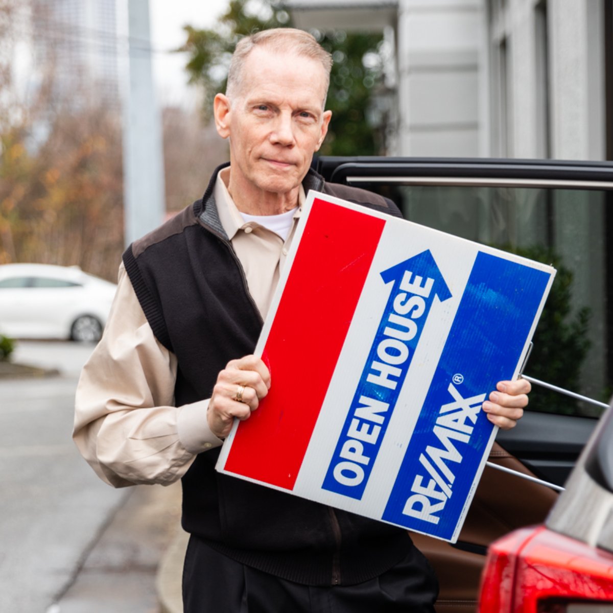 RickHamiltonMBA's tweet image. Is Dad dreaming of a new home? Direct him my way: (404) 405-6992.