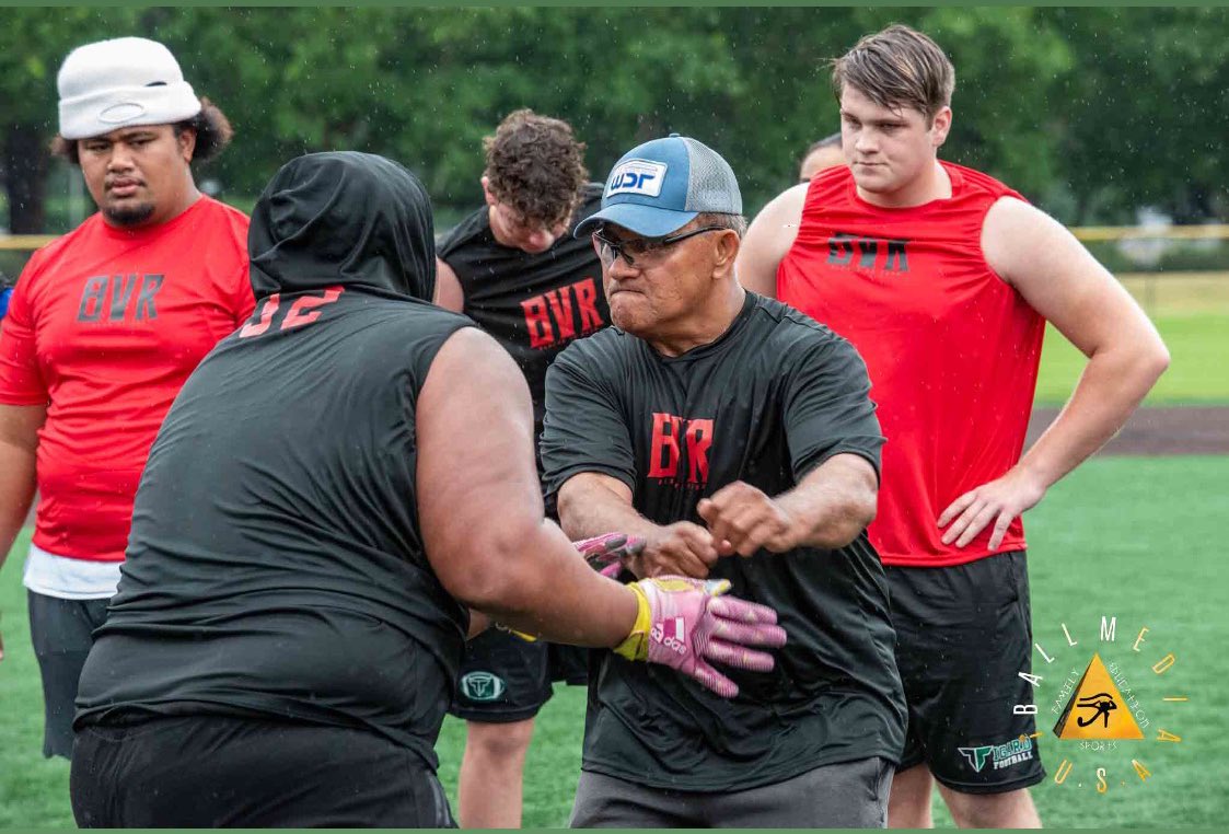 PNW OL|DL JUST DIFFERENT 😤

POURING RAIN 🌧 ALL DAY &amp; OUR ATHLETES NEVER QUIT 💯 

AMAZING SKILLS EVENT FOR OUR BIGS <a href="/FaipeaAvaava/">AEP ATHLETICS (Coach Ava)</a> 🙏🏽 

 📸 <a href="/iBallMediaUSA/">iBall Media USA</a> 🔥

<a href="/BrandonHuffman/">Brandon Huffman</a> <a href="/DomsMomFDN/">𝔻𝕆𝕄’𝕊 𝕄𝕆𝕄 𝔽𝕆𝕌ℕ𝔻𝔸𝕋𝕀𝕆ℕ</a> 
<a href="/PrepRedzoneWA/">Prep Redzone Washington</a> <a href="/PrepRedzoneOR/">Prep Redzone Oregon</a> <a href="/PNWSports_/">PNW Sports 𝕏</a> <a href="/coachTuiAvaava/">Coach Tui Avaava</a>