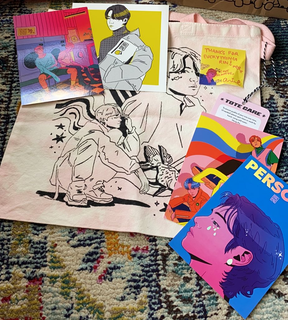 AHHHH ITS ALL SO PRETTY!!!!!!! thank u so so much <a href="/vulpae/">hiatus 🍋</a> !!!!!!! the packaging was so nice i hesitated to open it 😭😭