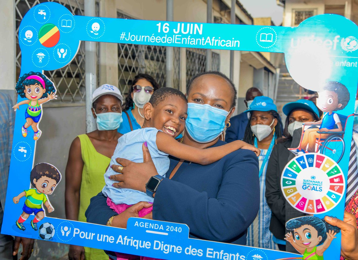 Visite par la Ministre des Affaires Sociales et la Représentante de l'UNICEF de 2 centres d'accueil pour enfants vulnérables et de la Pouponnière de Moungali III pour une remise de dons à l'occasion de la célébration de la #JEA2021
 #Agenda2040, #AfricaFit4Children