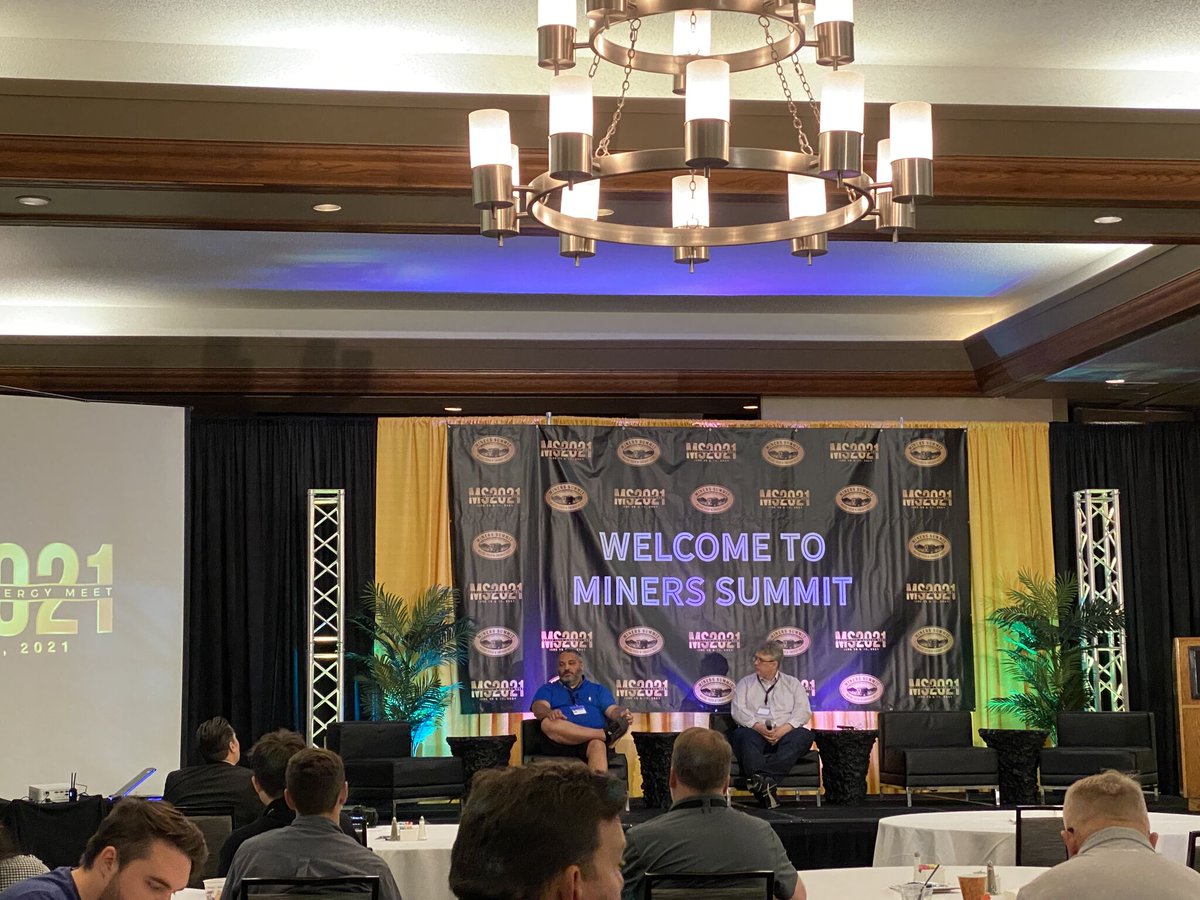 DLedgerInc's tweet image. Our team is at Miners Summit 2021 discussing and learning about the energy consumption behind Bitcoin mining with industry experts. Have a question that you want answered? Let us know in the comments.

#DLI #CryptoMiningTools #BitcoinMining #MinersSummit2021