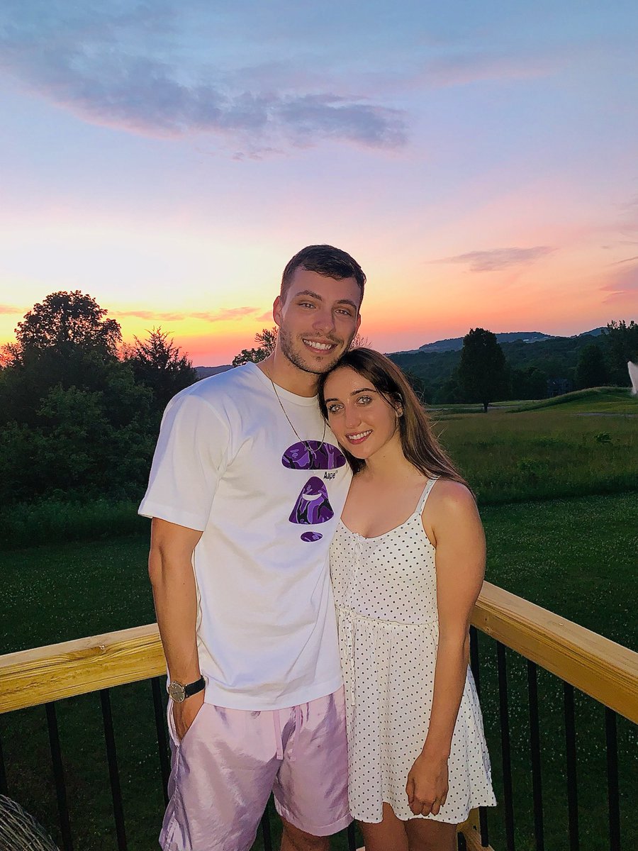 I paid $200 for a picture with my favorite streamer <a href="/AsmrClaudy/">Asmr Claudy Leaked Nude Sex tape</a> #NewProfilePic