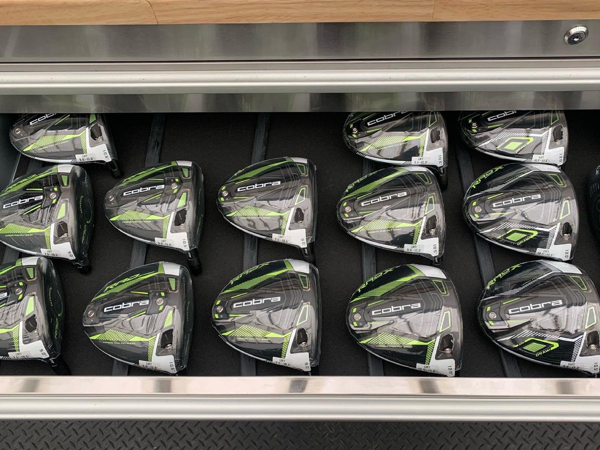 LukeSearleGolf's tweet image. The very popular 2021 issue, having stock🤯well for the first time since April she is back! Lets get our fit on! ™️🐍 #GetFit #GetBuilt #GetInPlay