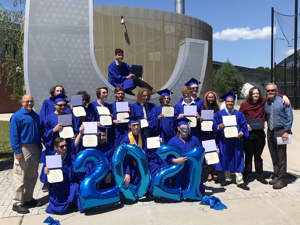 Elizabeth Amaral tweet media