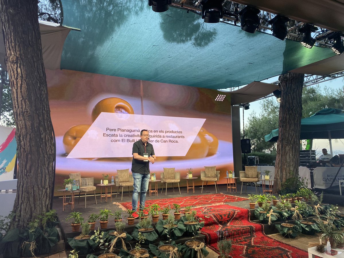 🌾 <a href="/GaziantepBeld/">Gaziantep Büyükşehir</a> ve <a href="/gagev_/">GAGEV</a> tarafından düzenlenen “Farm Network” son panelde, ispanya’dan gelen Pere Planaguma - Gastrocultura Mediterranea ‘Lokal Ürünler ve İnovatif Yaklaşımlar’ paneline katıldı.
@gbbkulturturizm <a href="/GbbTarim/">Tarımsal Hizmetler Daire Başkanlığı</a> <a href="/GbbMusem/">GbbCografişaret</a> #farmnetwork