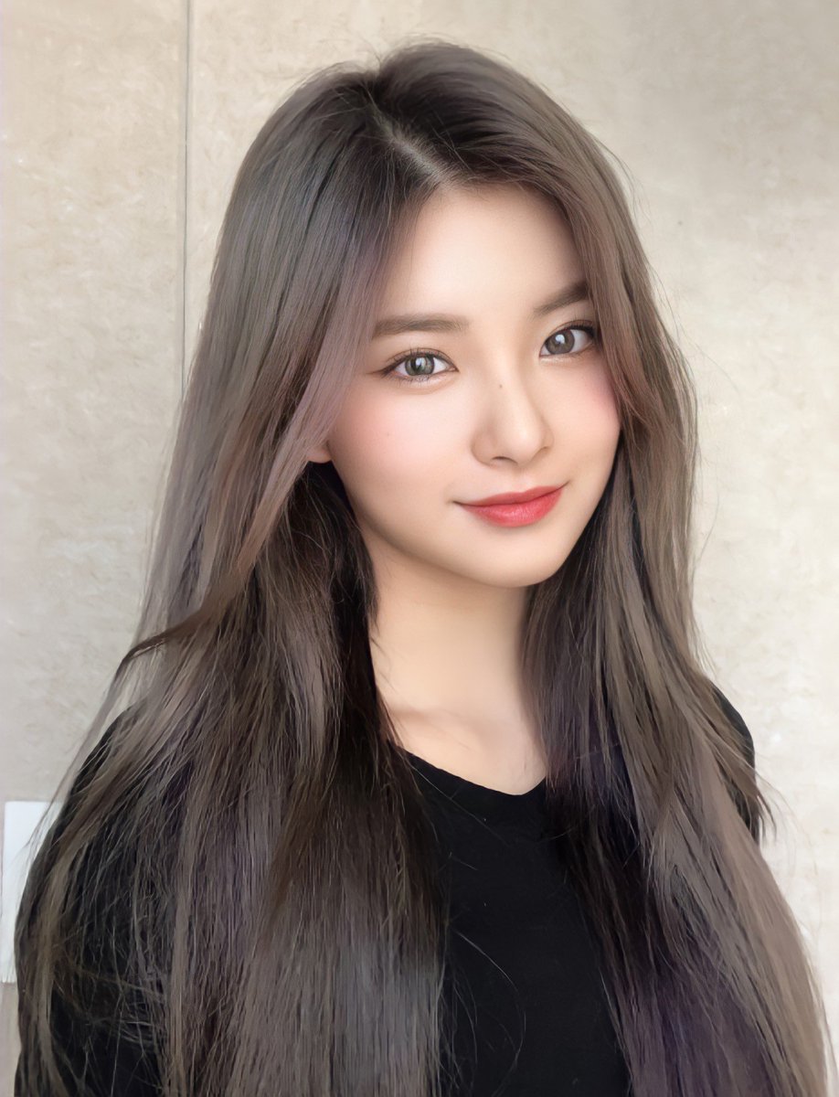 HEYYAJULIET's tweet photo. @.xXx_KN0X_xXx: Juliet would never spit in my drink and even if she did i would still leave a fat tip 🤷
#PALMSTAGRAM #NEWJULIETPIC https://t.co/2dgDMwInkH