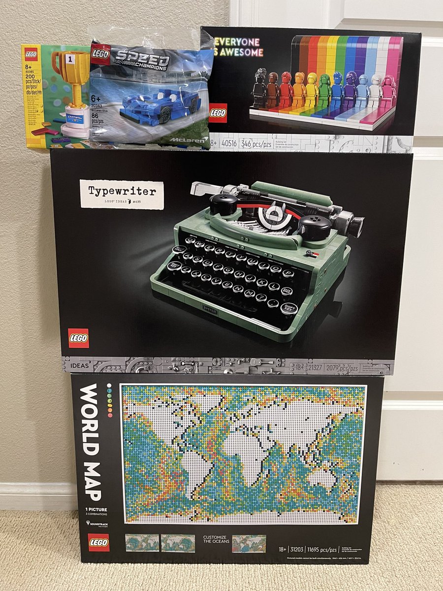 Jace_CD's tweet photo. Latest Lego pickups. #Lego #LegoFanatic #LegoFiend #LegoLife #LegoLifestyle #LetsBuildLego @LEGO_Group #EveryoneIsAwesome https://t.co/n5OpMGdf0M