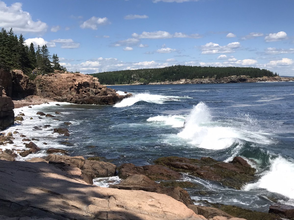acherry13's tweet photo. Stunning day in #acadianationalpark #barbarbor #nationalparks #mainevaca https://t.co/DVBb4NDMfD