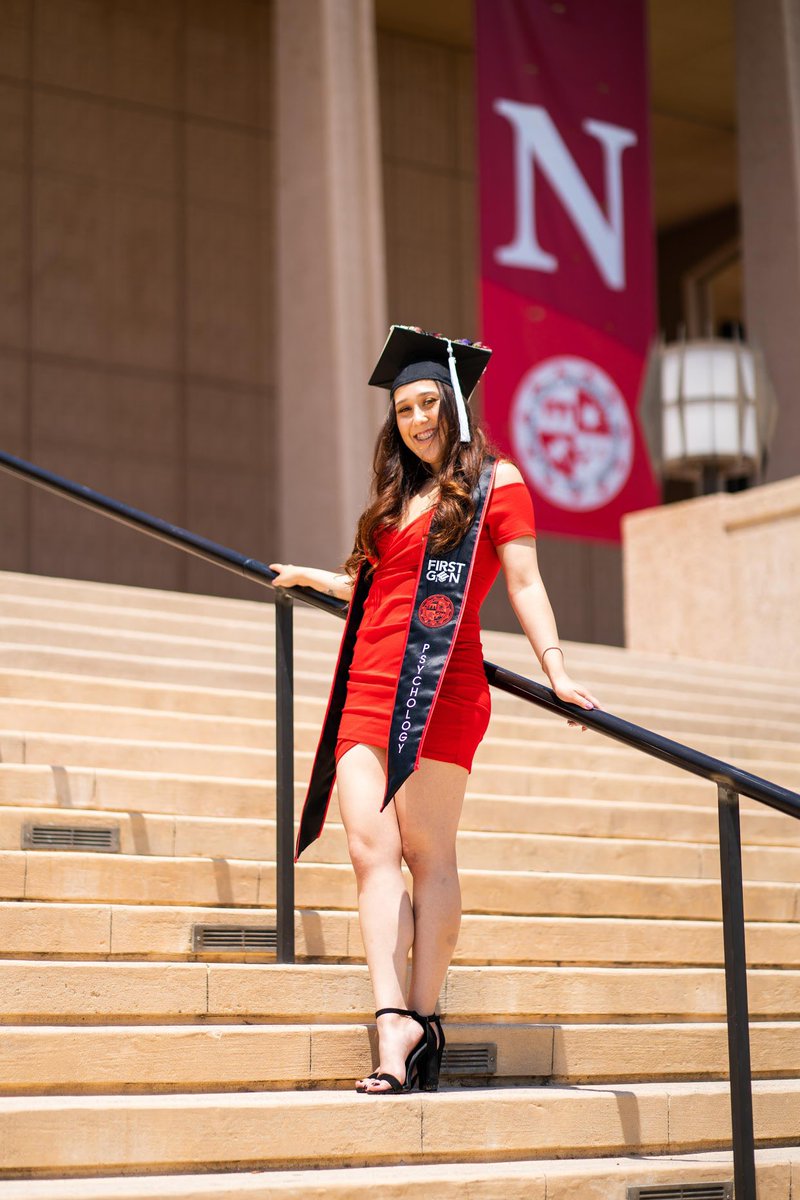 TheeJayyBoo_'s tweet photo. Some of my faves 🎉👩🏽‍🎓❤️🥰 #CSUNgrad2021 https://t.co/A9hdWQuEfI