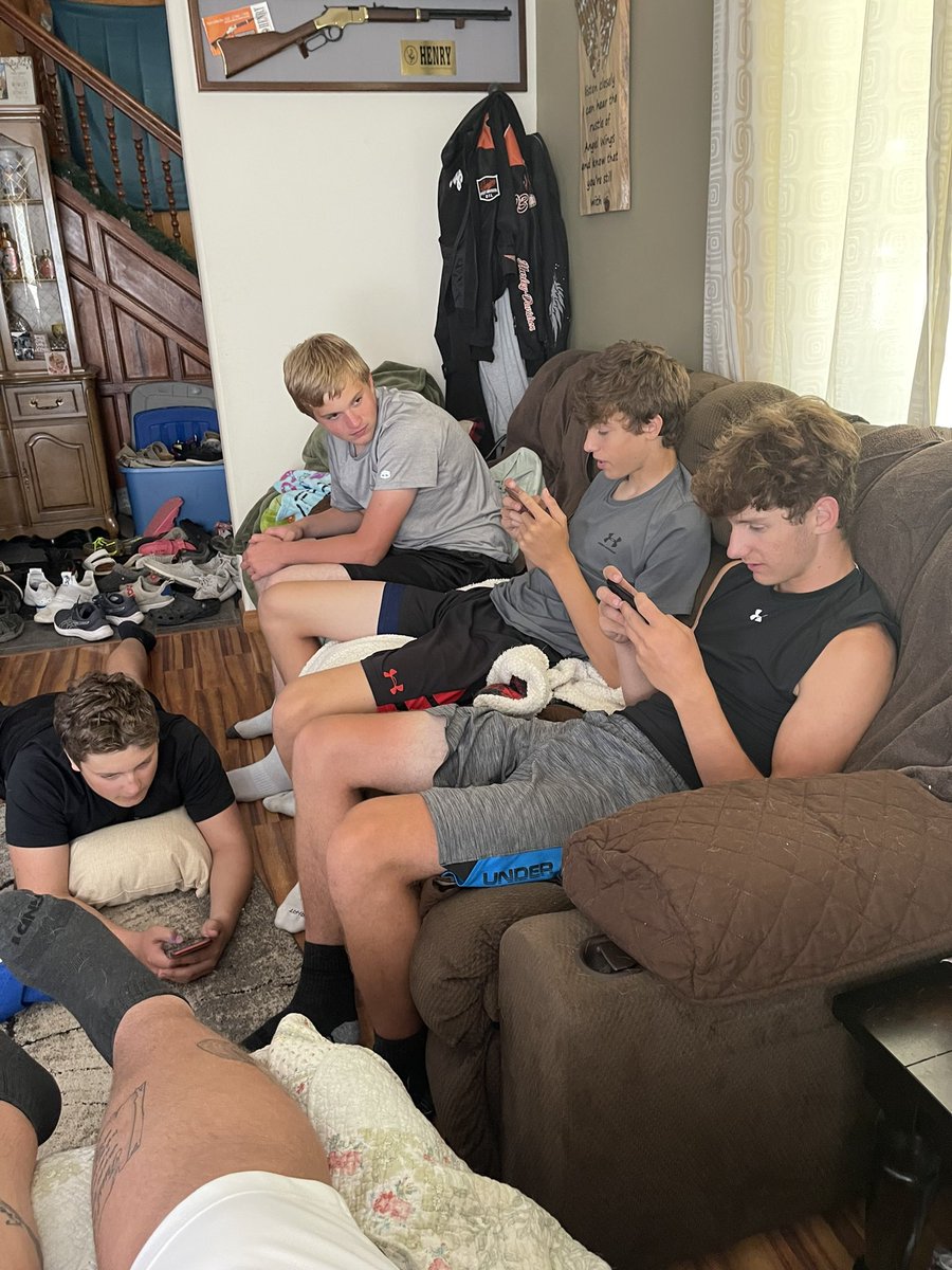 SCWBlackhawks's tweet photo. When it’s 106 degrees out and you have 2 hours between games, it’s nice to sit in the ac. Grateful for parents who open their homes up for our teams to relax and get ready to finish basketball camp. #BlackhawkFamily #Toohotout https://t.co/5dNIC0SA7m