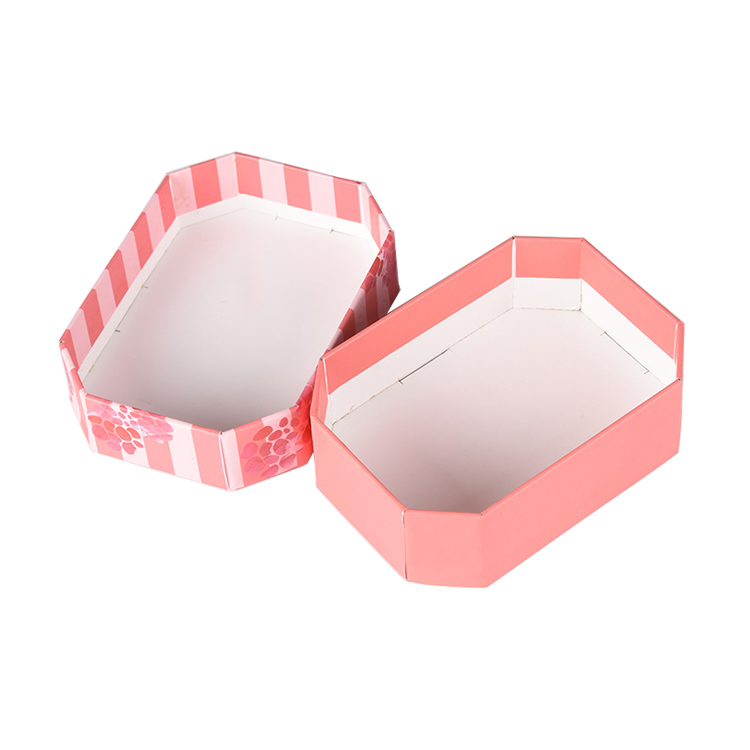 wellpackaging's tweet image. Designed especially for you! Learn more about Pink diamond customized chocolate flower special paper gift box via wellpackingprinting.com/pink-diamond-c… #customgiftboxes #customprintedgiftboxes