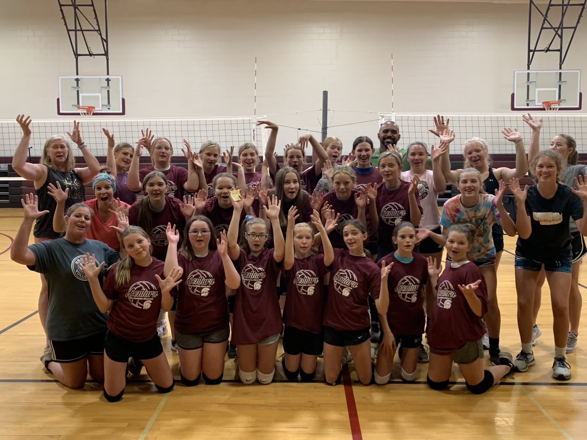 We wrapped up the Junior High skills camp today.  Next up: Elementary players!  #centurapride <a href="/CenturaSchool/">Centura School</a>