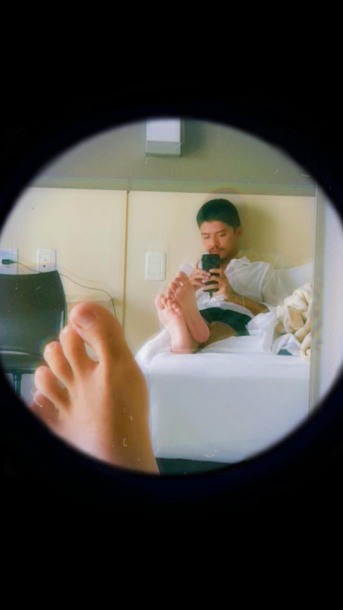 FinDomLuke's tweet photo. For some reason you are seeing this photo now.. We both know you want to relapse. Boss' ready to melt your mind and take what's mine 

findom footmaster pigpay humanatm cashmaster teamviewer kidslox skype fagatm anydesk fagatm cashcow https://t.co/JhxJXoYEc6