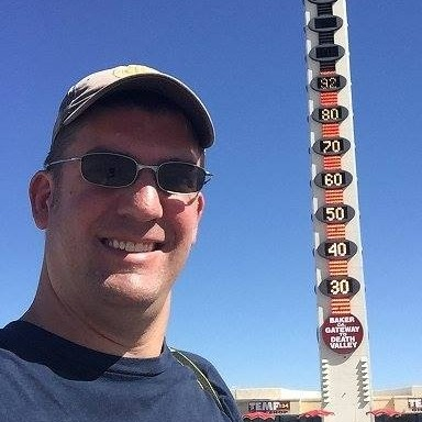TravisKoshko's tweet photo. It's only fitting that Baker, California (zip code 92309) is at 119° right now as the world's tallest thermometer is located there.
(Picture from a trip in May 2019 included for tax.)
#BeenThereDoneThat #KnowYourZipCode https://t.co/C7Ns0SsUe7