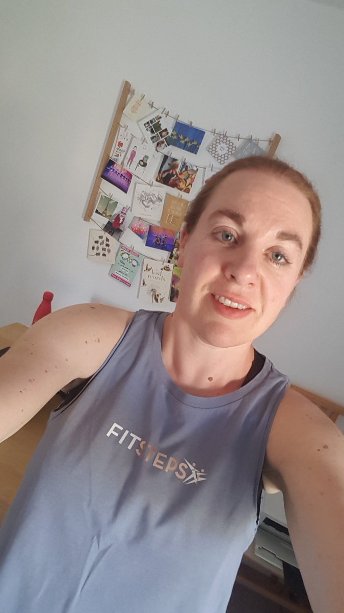 Fitstepswithch1's tweet photo. One 7.30am walk, normal day of work for the day job, then 2 Fitsteps classes tonight....very hot but great fun! And amazing sunset on way home #fitsteps #getactive #liveclasses #lockdowndiet #keepdancing https://t.co/neX0IcPaXL