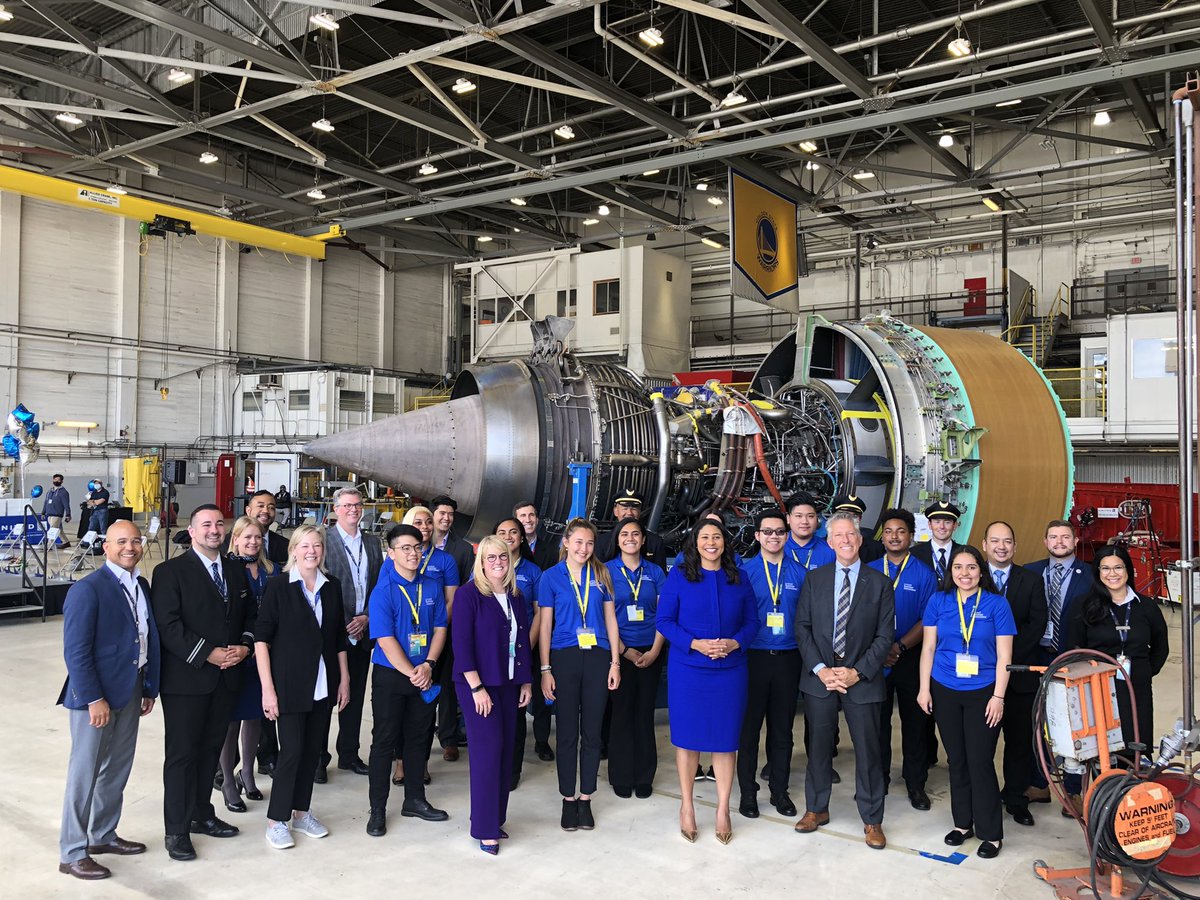 Team SFO rolled out the red carpet for our USA Summer Associates kick-off! Thanks to Mayor London Breed, Lori, Janet and Team SFO for welcoming our future leaders! <a href="/Auggiie69/">Lori Augustine</a> <a href="/JanetLamkin/">Janet Lamkin</a> <a href="/MikeHannaUAL/">Mike Hanna</a> <a href="/HermesPinedaUA/">Hermes Pineda</a> <a href="/Aaron_McMillan/">Aaron McMillan</a>