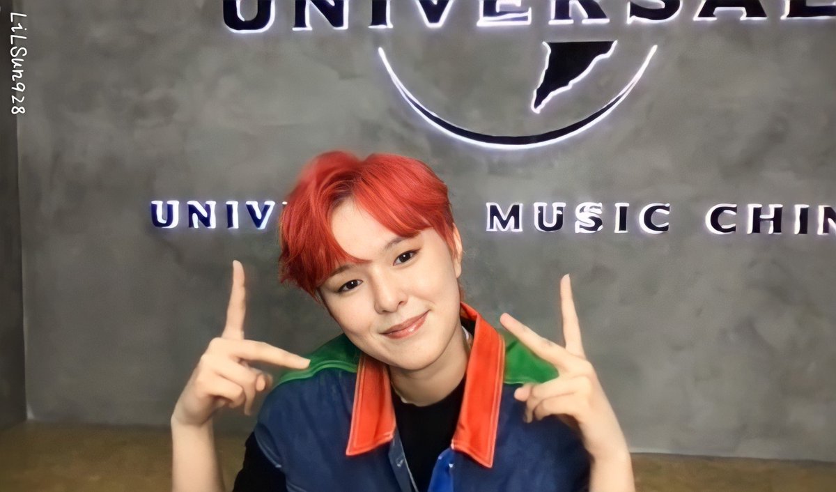 lilsunnee's tweet photo. รูปแคปจากคลิปที่มีแต่วีดีโอ ไม่มีเสียง😂 #MeetSunnee คนน่ารัก รูปก็น่ารักอยู่ดี😍 https://t.co/m0xIi70sD9