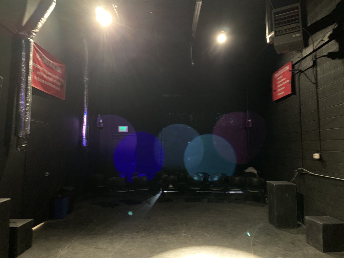 AIAConservatory's tweet photo. #Actors! Ready to be a winner w/ your #acting career? 
We offer #winning training &amp; all kinds of info to help achieve your acting goals in your acting career! Feel like a WINNER NOW! https://t.co/16hCqP700G
