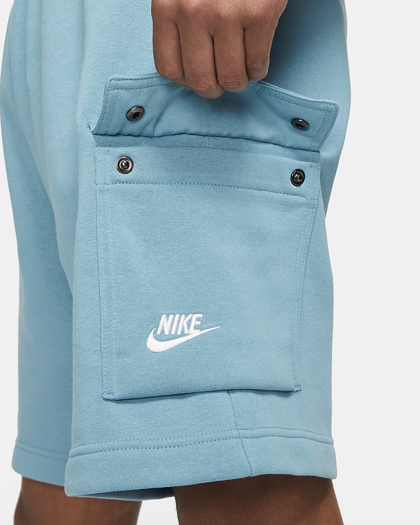 SOLELINKS's tweet photo. Ad: Nike Sportswear Club Fleece Cargo Shorts on sale for $29.97 each + FREE shipping => https://t.co/CLmIb2ENq1 https://t.co/XYk2FDXRGv