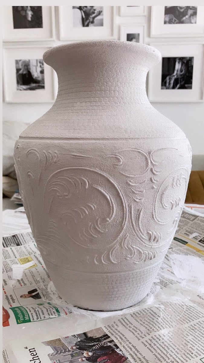 Wenn die Nachbarn etwas in den Müll werfen und ich es einfach stibitze. 🥰✨  Neue wunderschöne Vase für 0€. 😎