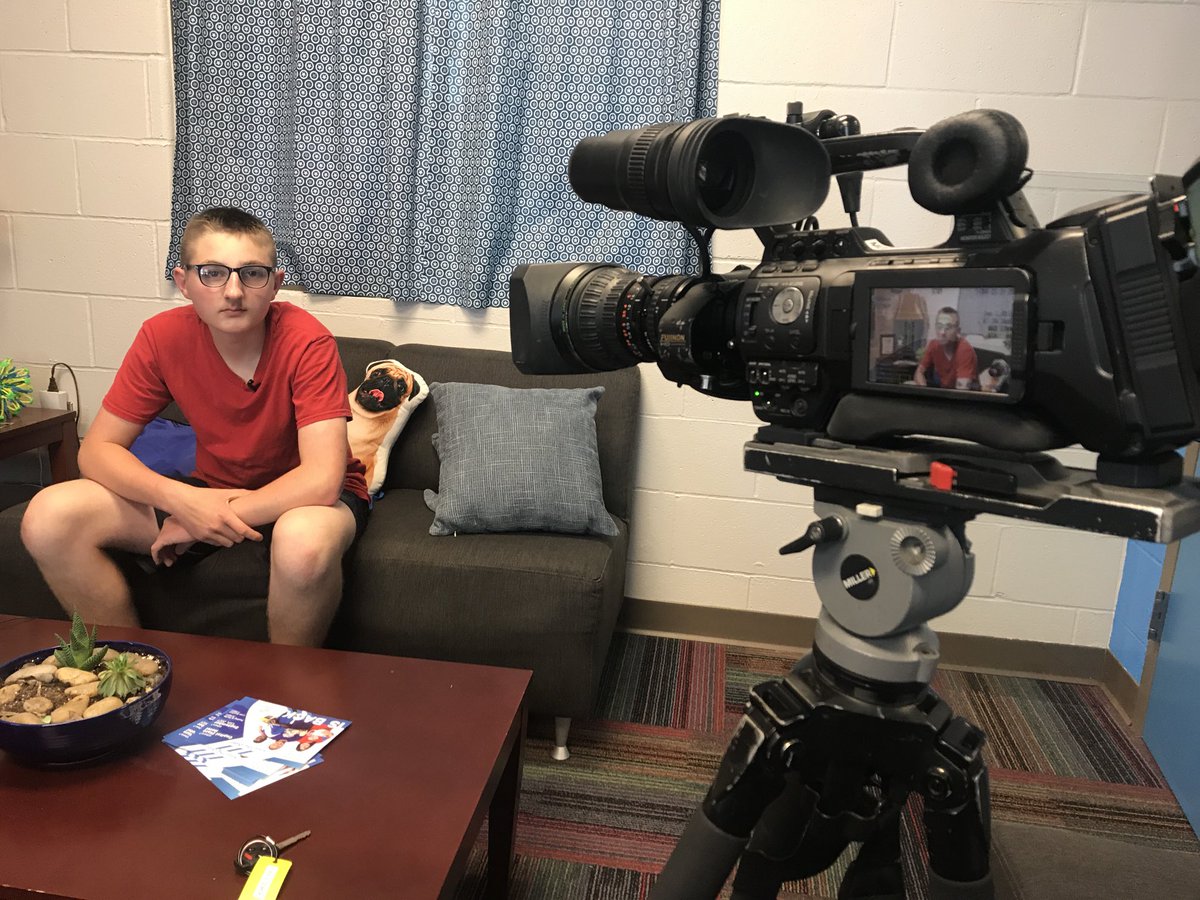 Elizabeth_MidMo's tweet photo. Congratulations to Austin Crader!  He was named The Boys and Girls Club and Central Bank’s Student of the Quarter! ⁦See his story tonight at 5 ⁦@KRCG13⁩    @bgcjcmo⁩ ⁦ https://t.co/Pd2qfHU1GV