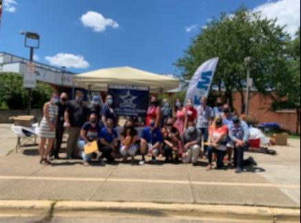 ommsaacps's tweet photo. Today was bittersweet...to our 8th graders...we are sad to see you go but we are happy to see your promotion to highschool. You will always have a home here with us at OMMS. Good luck on your future endeavors!β€οΈπβ€οΈ
#OMMSPride #OMMSteam #AACPSAwesome https://t.co/PrKPVcJ9TI
