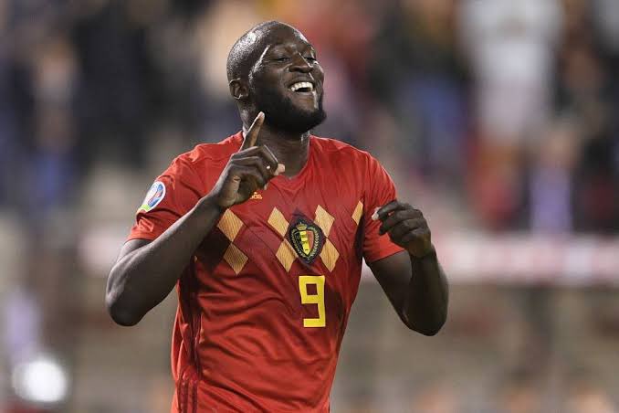 Si Lukaku anota el primer gol contra Dinamarca, voy a sortear $1000 pesos o un jersey de la Euro entre todos los que le den RT y MG a este tuit y sigan mi cuenta de Telegram t.me/picks_goat y a mi cuenta <a href="/picks_goat/">GOAT Picks (Apuestas Deportivas)</a> 

Sorteo terminando el partido. ¡Suerte!