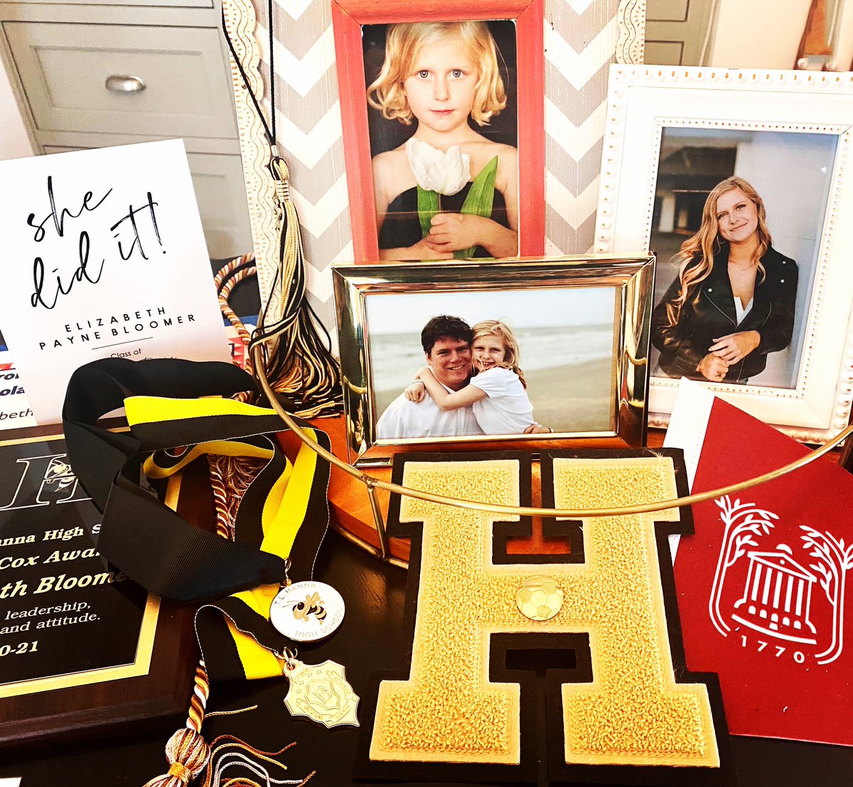 5bloomers's tweet photo. It was an amazing day celebrating our favorite girl. Moments like these make us miss Jay even more - but we know he had a front row seat. Congratulations, Elle!  You’re going to do BIG things and you’ve got heaven and earth cheering you on! 
💛🎓💛 #hailtlh #bloomeron3 https://t.co/MujgiZY4dP