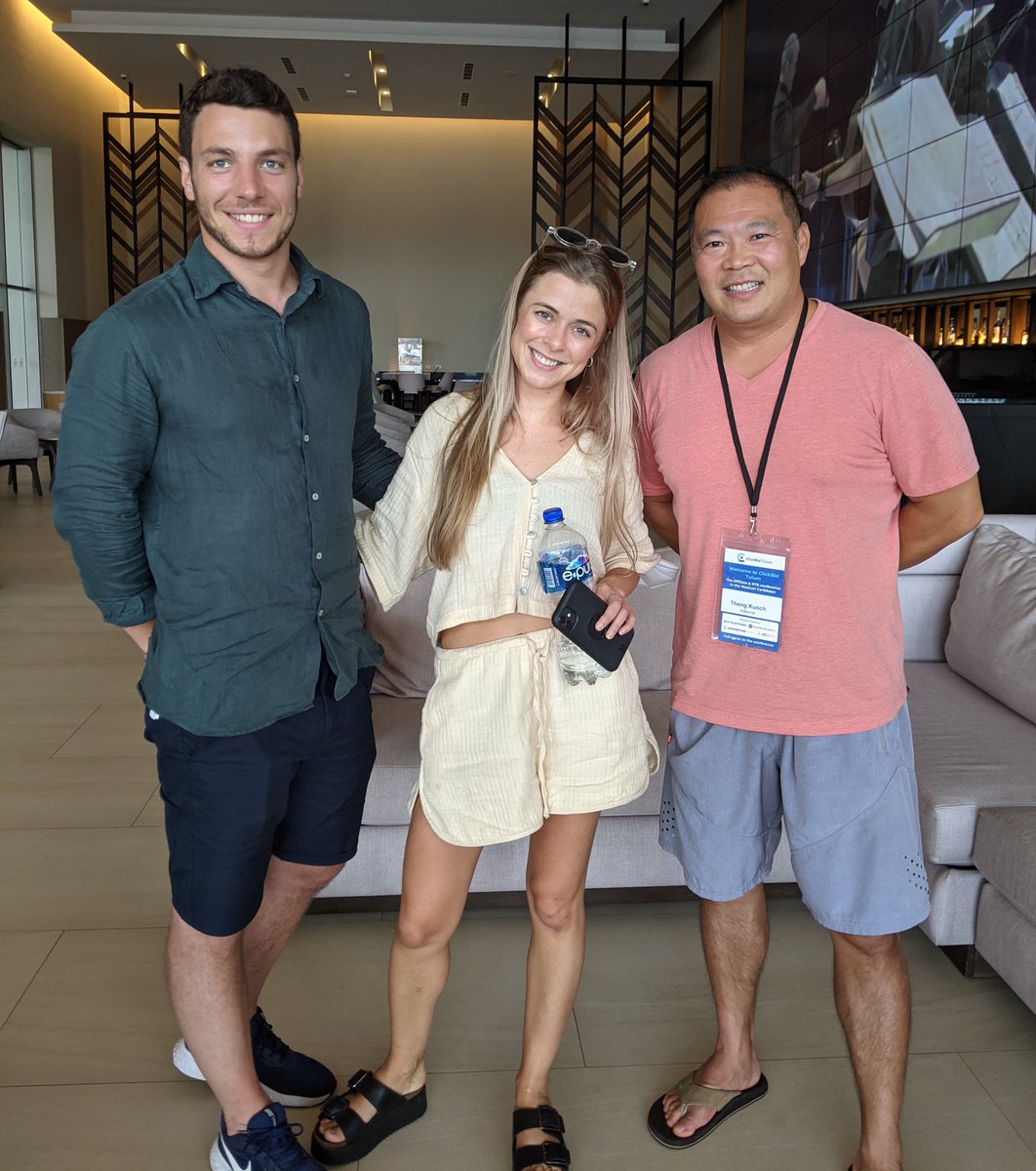 adkernel's tweet image. Hanging out with more friends at ClickBid Tulum, Paul of Runnative and Lila of Everflow. #digitalmarketing #affiliatemarketing @tkuoch