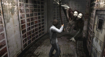 Sergio_SSDDCC's tweet photo. El 17/6/04 debuta SILENT HILL 4: THE ROOM. El último título del Team Silent rompía con el concepto de "pueblo maldito" para ofrecer una experiencia que, aunque no terminó de convencer a muchos fans, era claustrofóbica, siniestra y angustiosa. Una joya del género infravalorada. https://t.co/6iSRGjDm8V