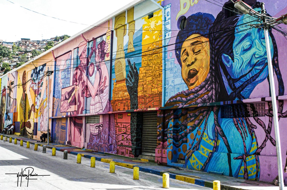 CCS cada día mas bella con sus murales, San Agustín del Sur. #muralesbicentenario #muralescaracas