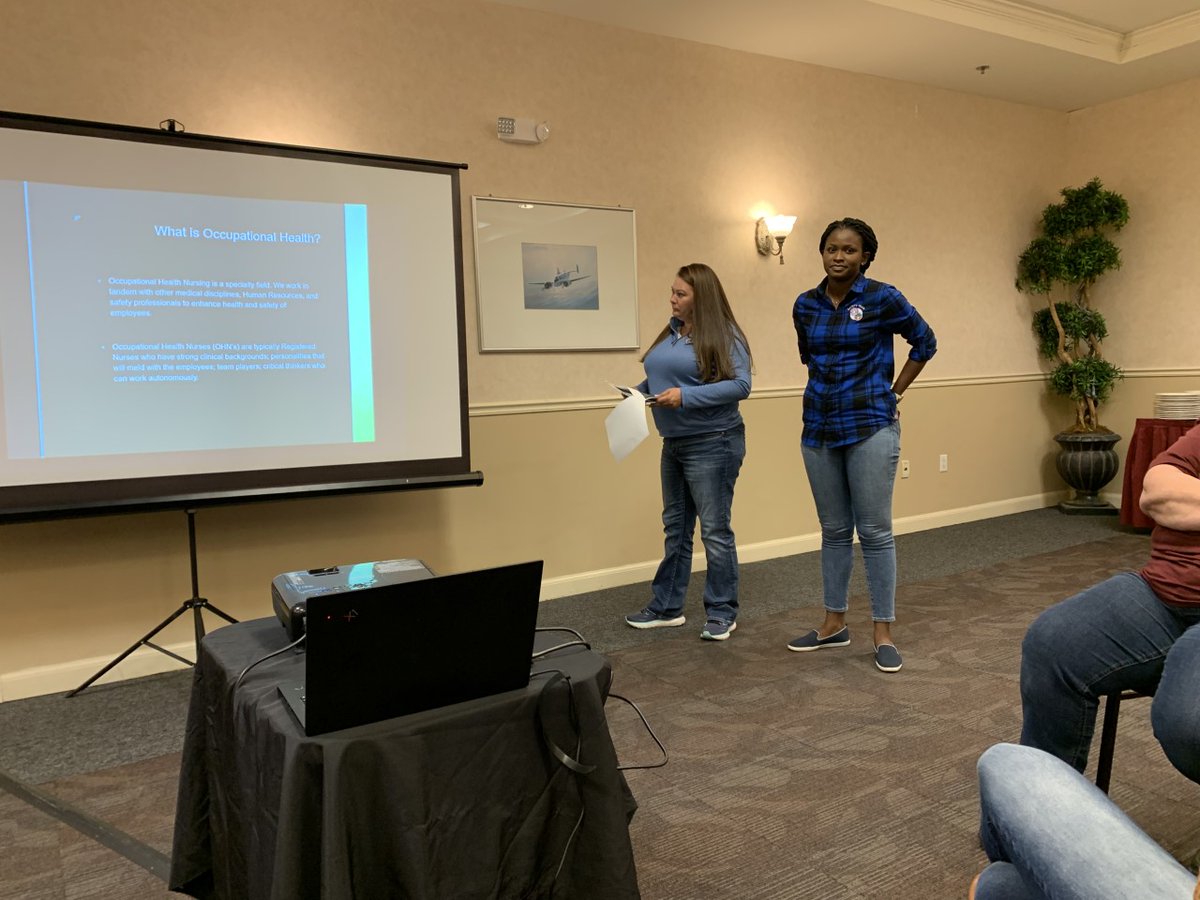 CrystalSugarCo's tweet image. It was great to get everyone together for another Crystal Women Connect. We had over 50 women from #CrystalSugarCo attend! Thank you to everyone who made today happen!