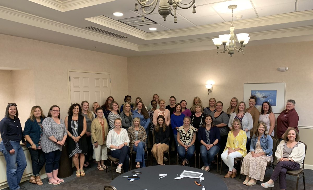CrystalSugarCo's tweet image. It was great to get everyone together for another Crystal Women Connect. We had over 50 women from #CrystalSugarCo attend! Thank you to everyone who made today happen!