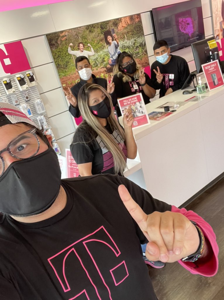 edgarMobileGuru's tweet photo. Awesome day of field visits with @jessicamdc777 !! Eagle Rock is ready to rock it! #LANorth #CentralCalifornia @anacruz22ac @Garyprice777 @JB_P100D #LEAD2021 https://t.co/Gd9FXWiBcT