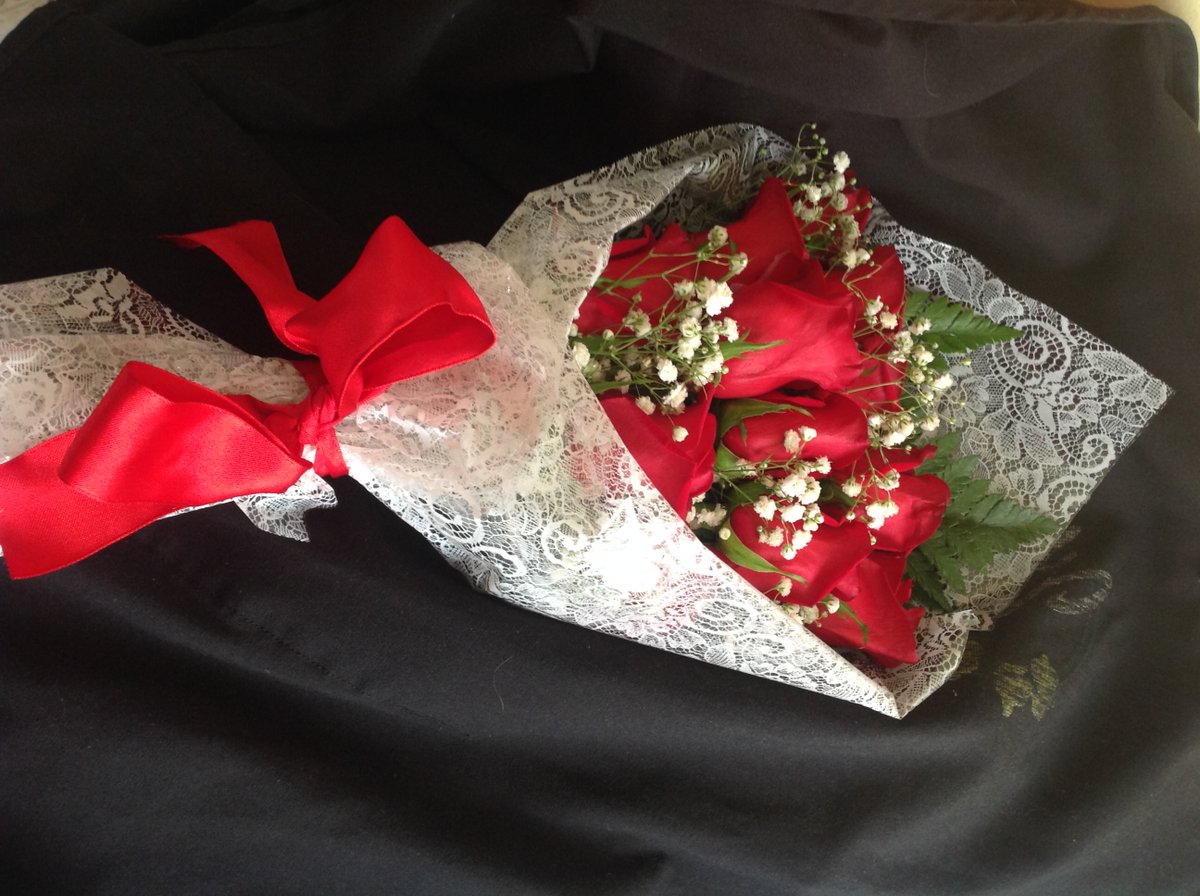 roses_just's tweet photo. It's time to break out in dance...#TheDanceClass recital is this weekend at the REACH Museum and we're ready to celebrate all the dancers with #FlowerWraps and #Arrangements. 
Pre-orders are being taken now. Use our drive through window for easy pickup!  
#justrosesflowersandmore https://t.co/QLQXJaDWQt