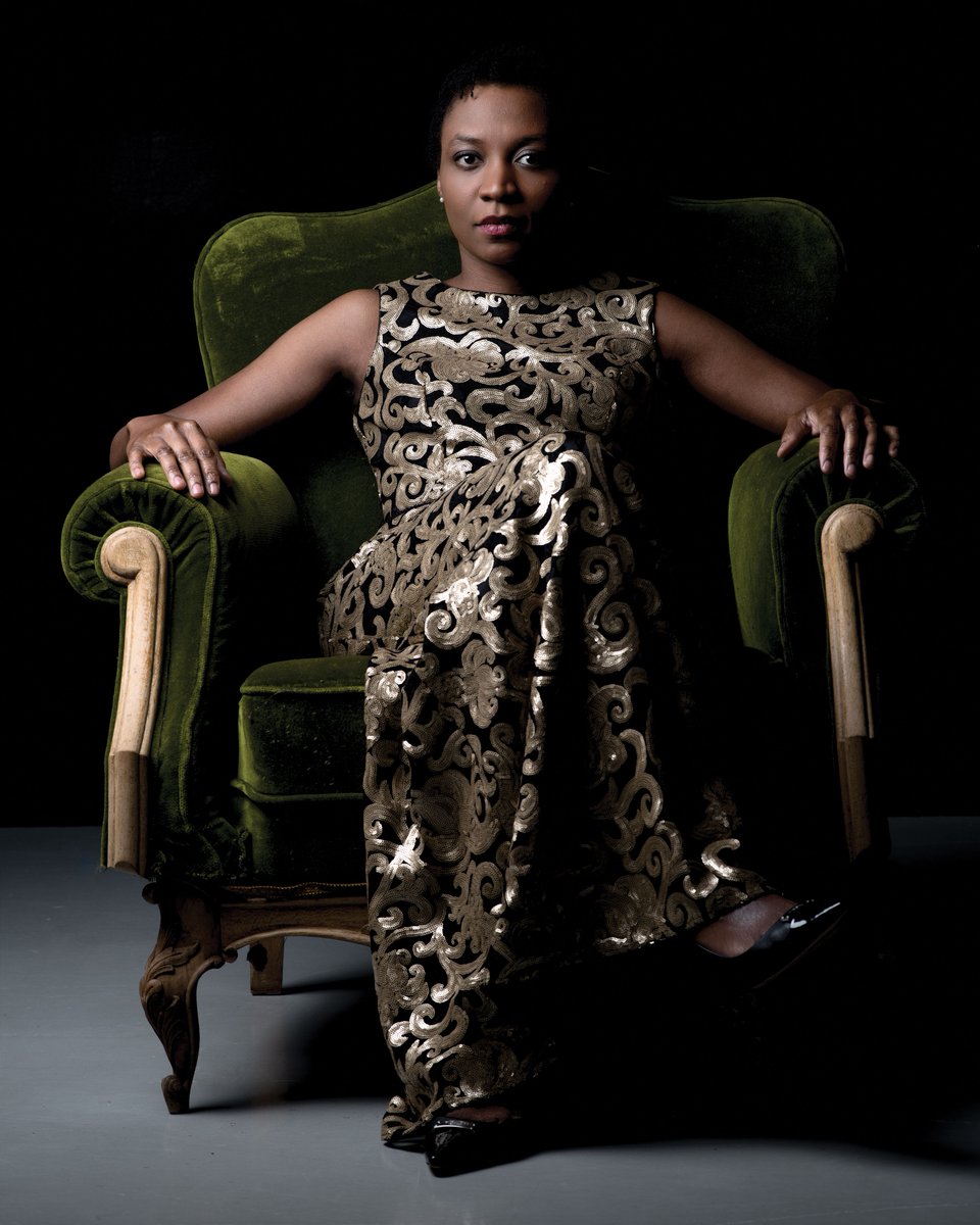 SphinxOrg's tweet photo. Congratulations to violinist Tai Murray (@xtaizy) on her new appointment to @yalemusic Faculty as a full-time assistant professor, adjunct, of violin, teaching applied violin and coaching chamber music. Tai Murray is a recipient of the Sphinx Medal of Excellence. https://t.co/Al9oNUC85G