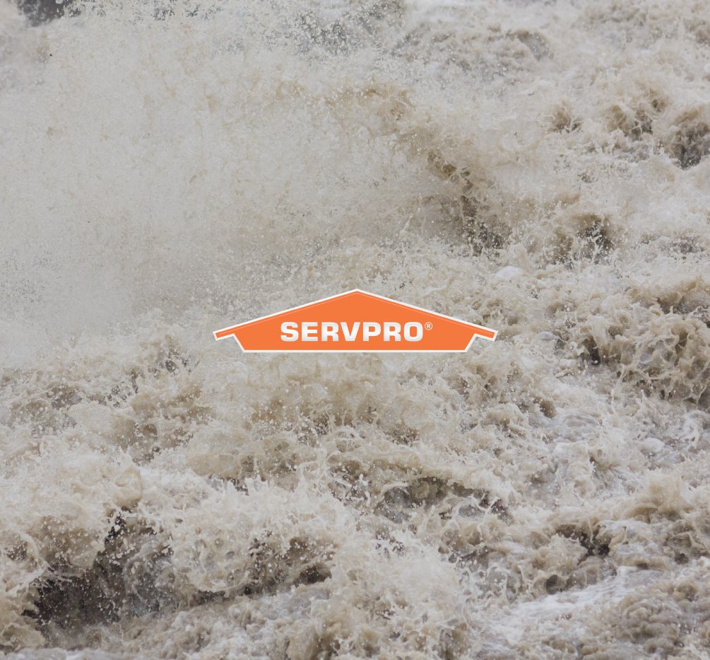 ServproPortland's tweet photo. If there is a chance of flash flooding, move immediately to higher ground. #SERVPRO https://t.co/Wknb6CMImh