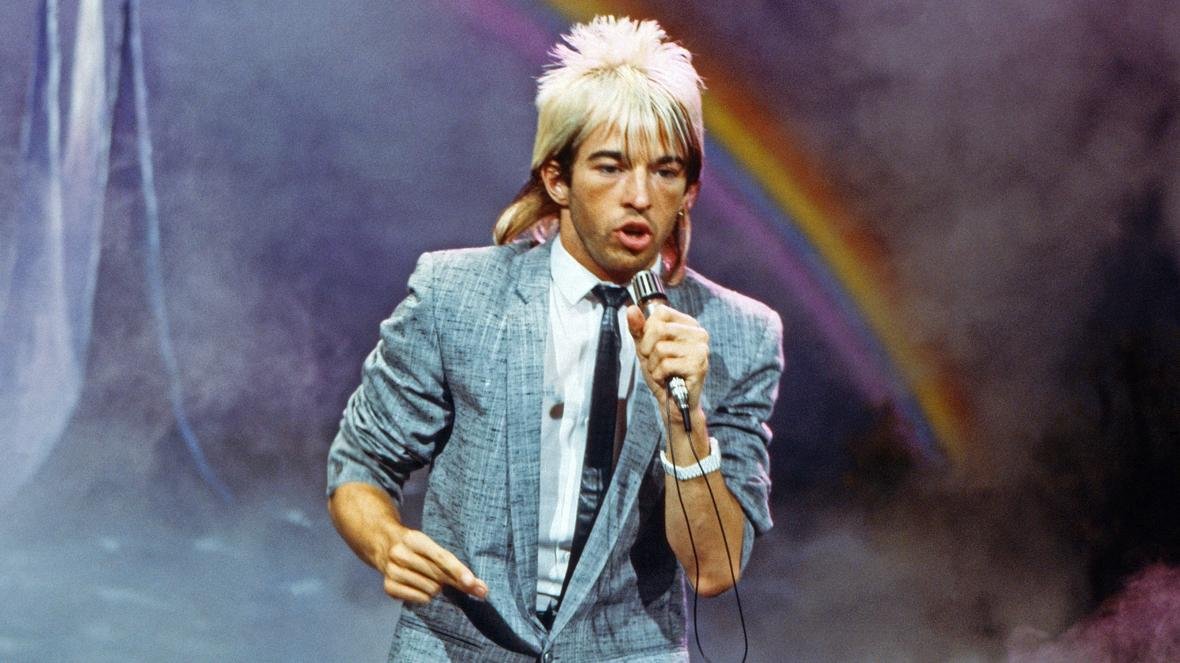 Happy Birthday Barry Manilow

78 today 