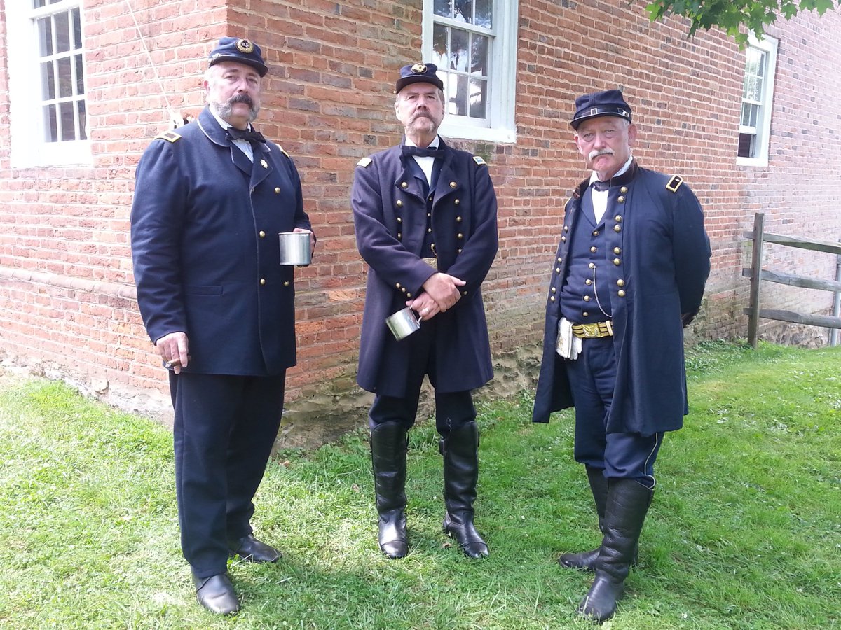 roadtripsMD's tweet photo. History doesn't have to take a break this summer. Follow in the footsteps of General Meade and the Union forces on their way to Gettysburg through Emmitsburg, Taneytown, Union Mills, and other towns in the heart of Maryland!
https://t.co/VWRKzj90P8 https://t.co/1hA2w8lXR9