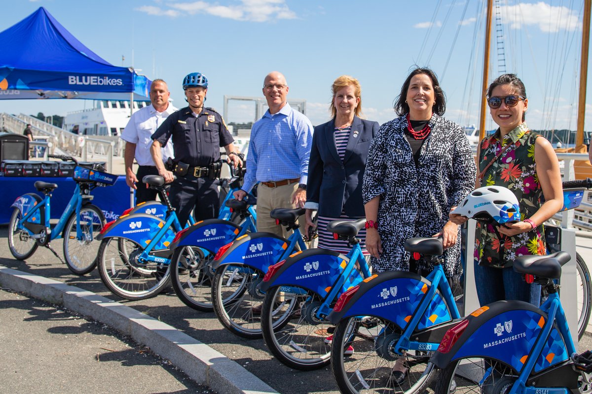 President Keenan was proud to participate in today's official launch of eight <a href="/RideBluebikes/">Bluebikes</a> stations in <a href="/CityofSalemMA/">City of Salem MA</a>, including a new station on #SalemState's Central Campus! 🚴‍♂️

🔗Learn more about this new sustainable transportation option in Salem: salem.com/bluebikes