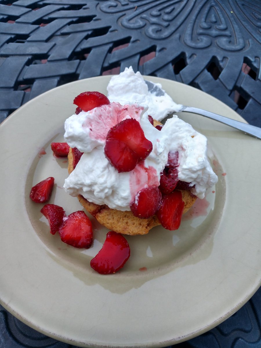 growingwisdom's tweet image. I had to use the strawberries somehow. #dessert #June #scratchbaking