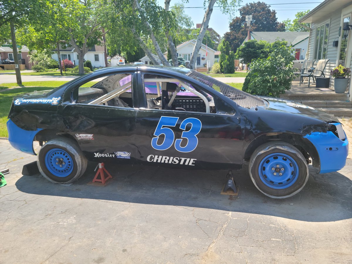 CGmotorsports35's tweet photo. Sportsman car and mini stock are ready for practice Saturday at merrittville time to kick off the 2021 season #dirtcar #ministock #dirtsportsman #merrittvillespeedway https://t.co/hUe9jskz0v