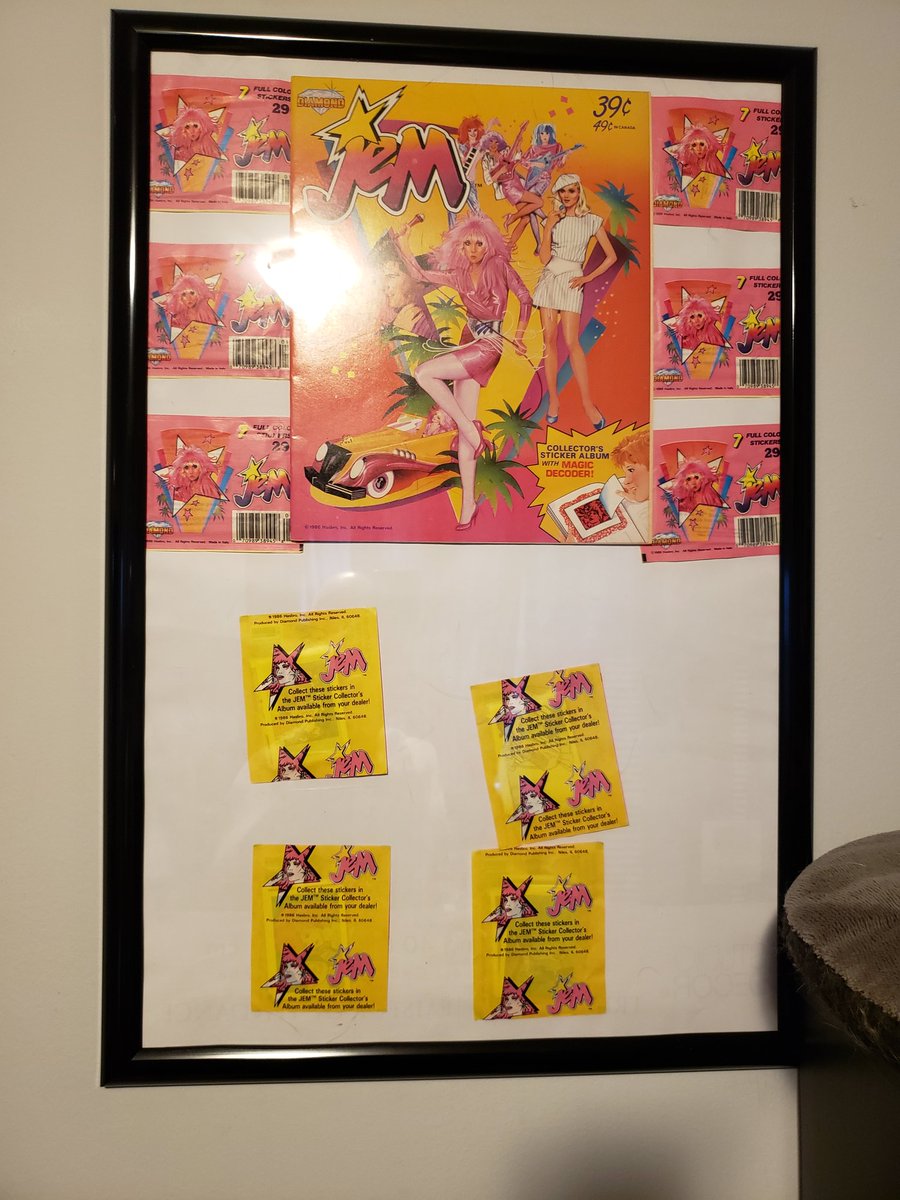 Lookie what I got my wife for her birthday. Original sticker book (3d viewer still intact!) 10 unopened sticker packs (thats all I could find!!)
:)
@ToeiAnimation @Hasbro @Marvel
@sunbowprodng
#jemandtheholograms #jem #80schild #nostalgia #cartoon #SaturdayMorning #80s #genX https://t.co/oQl3qQ3U3B