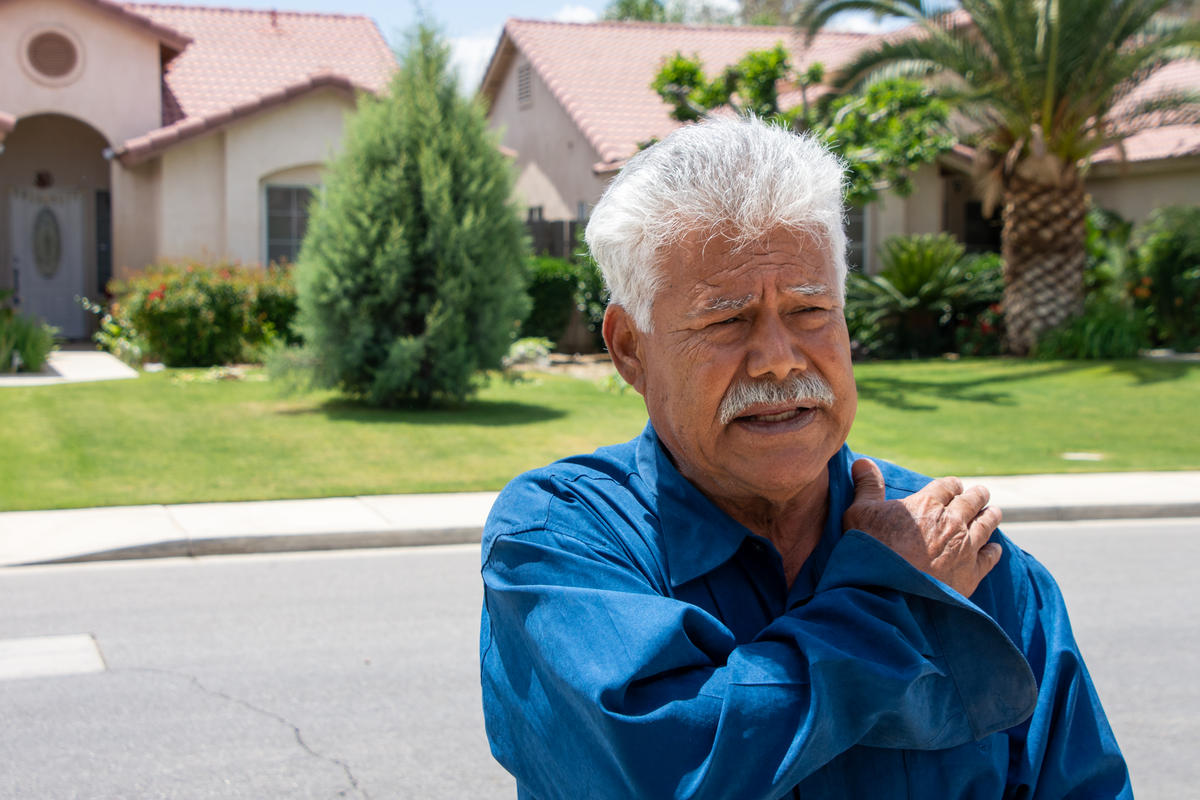 Arturo Gonzalez was beaten by Bakersfield Police in 2015, receiving broken ribs, a damaged spine and torn tendons in his left shoulder. He's not alone. Over 4 years, BPD officers broke 31 people’s bones, but none faced discipline for it. kvpr.org/post/bakersfie…