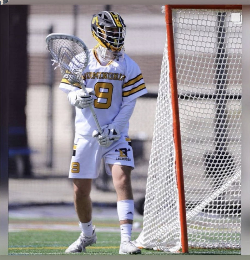 Laura Tinsley tweet media