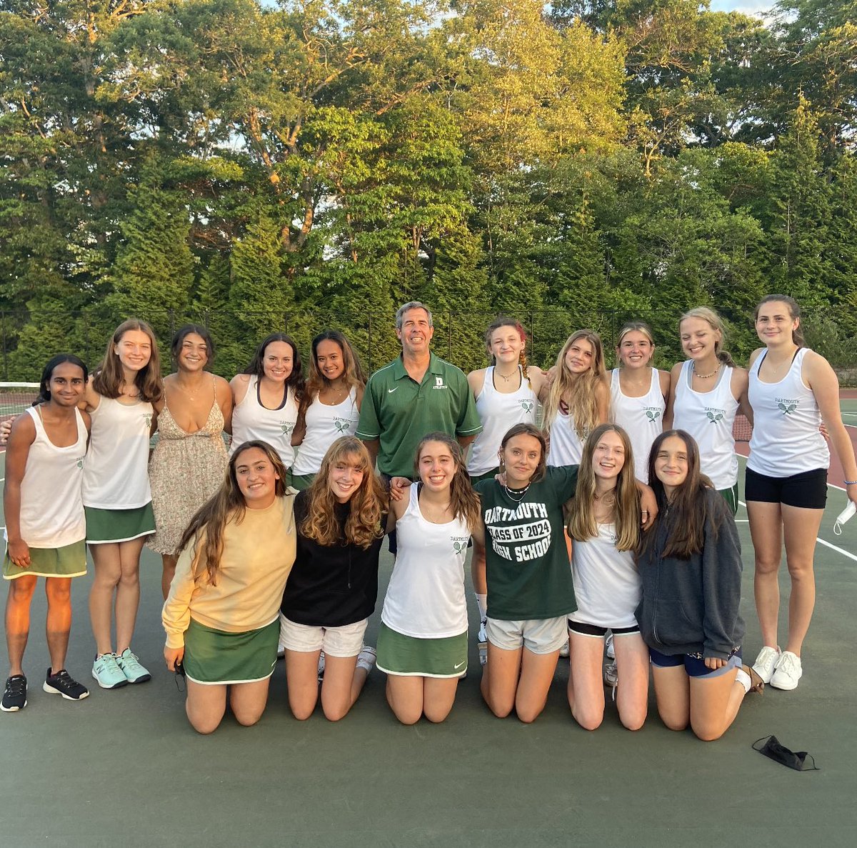 DartAthletics's tweet photo. Congrats Girls 🎾…

2020-21 SEC Champions!

@SC_Varsity 
@DrBGifford 
@rossathibault 
@BostonHeraldHS 
@BGlobeSports https://t.co/rFOnsyIzvw