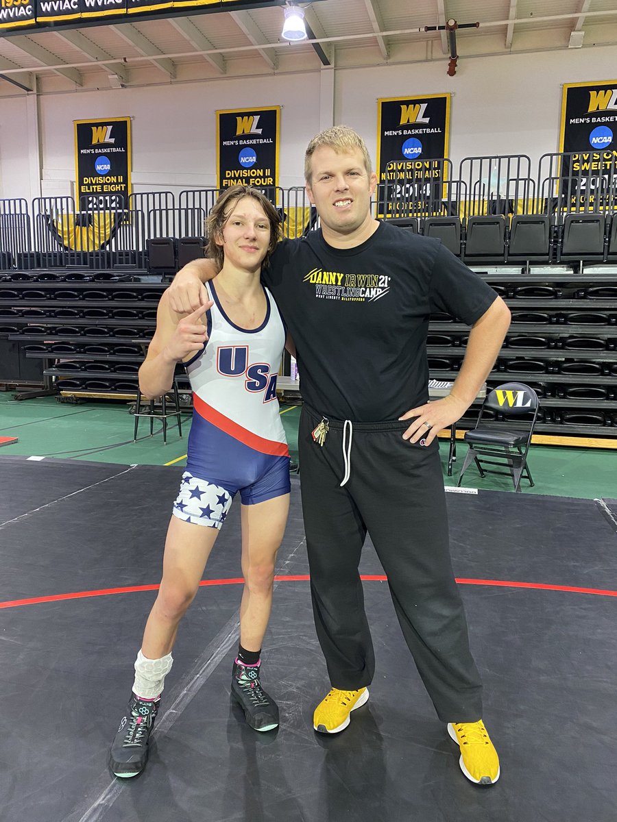 DannyIrwinWC's tweet image. Had some great battles this week &amp;amp; these 11 came out on top of their respective weight classes at camp! Summer wrestling makes winter champions #ClimbTheHill