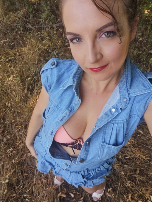 Coucou 😘 https://t.co/h8GjhOaapd