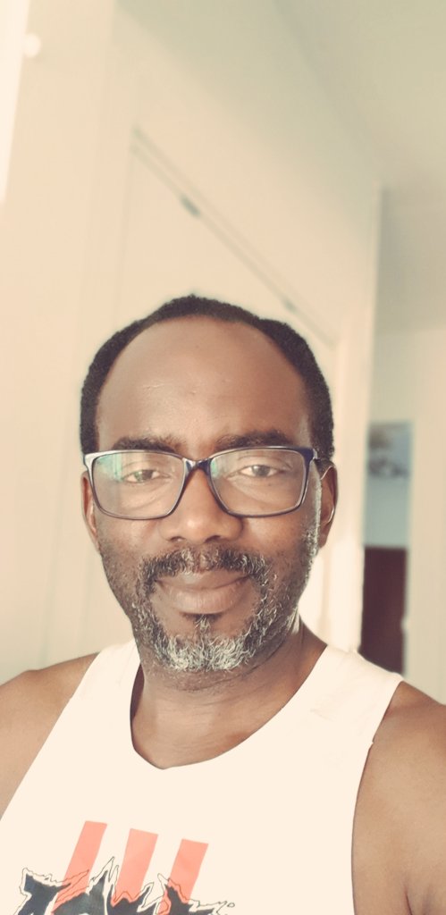aderinola's tweet photo. Warming up for the #LagosMegaRally already. O ma loud! #YorubaNationNow #FreedomRunner #YorubaNation
#EndNigeriaNowToSaveLives
#OduduwaNationNow
#Yoruba, Yoruba Omo Oduduwa, You are the light of the world.
#LightOfTheWorld
#YorubaNation
#EndNigeriaNow
#YorubaNationNow https://t.co/sF5VrC7y5C