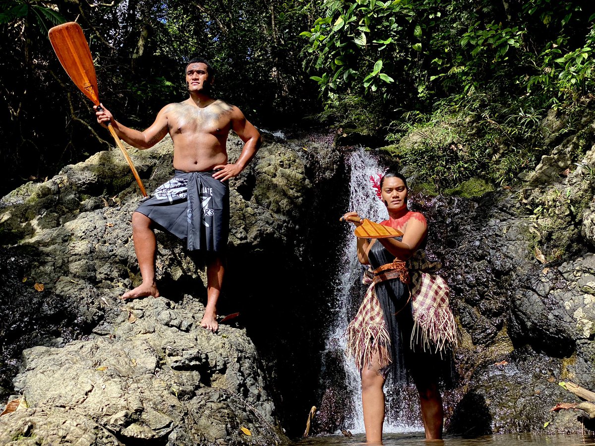 350Pacific's tweet photo. In Fiji, despite the current COVID situation, we know the urgency of the climate crisis and the need to protect our communities from its impacts.
This is why we #RaiseAPaddle to stop insurance to the TransMountain Pipeline. #StopTMX https://t.co/0Ujzj1NjeL